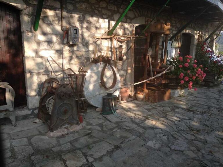 Λαογραφικό μουσείο στην Καμάρα (photo)