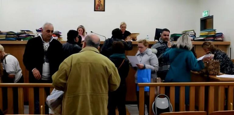 Πάτρα: «Φρένο» στη νέα ασυδοσία των funds – Η Δικηγόρος Εύη Μπιλίση κέρδισε μια σημαντική απόφαση